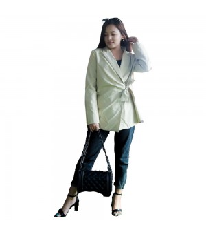 Fashionable Outer Wrap Coat for Women